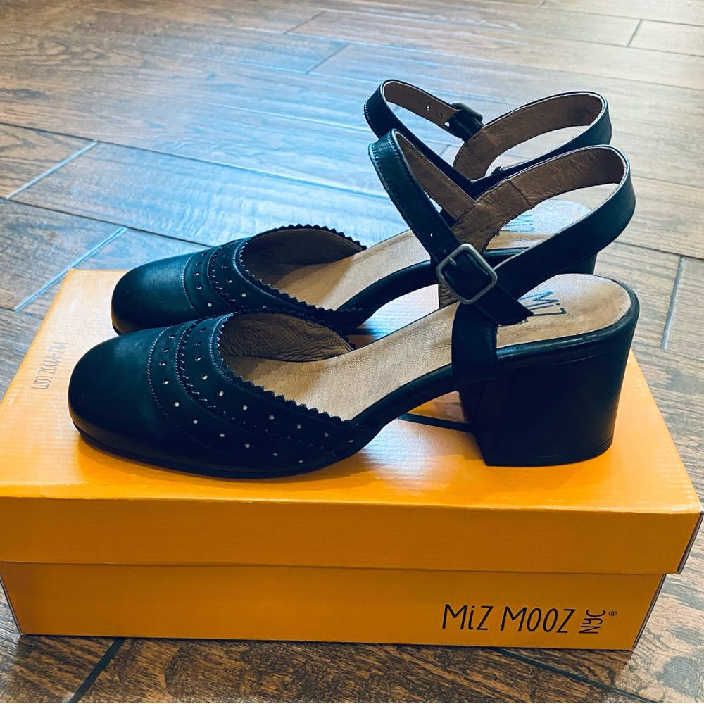 Miz Mooz Black Leather Mary Jane Slingback Heels. Unworn. Beautiful shoes - Picture 3 of 16